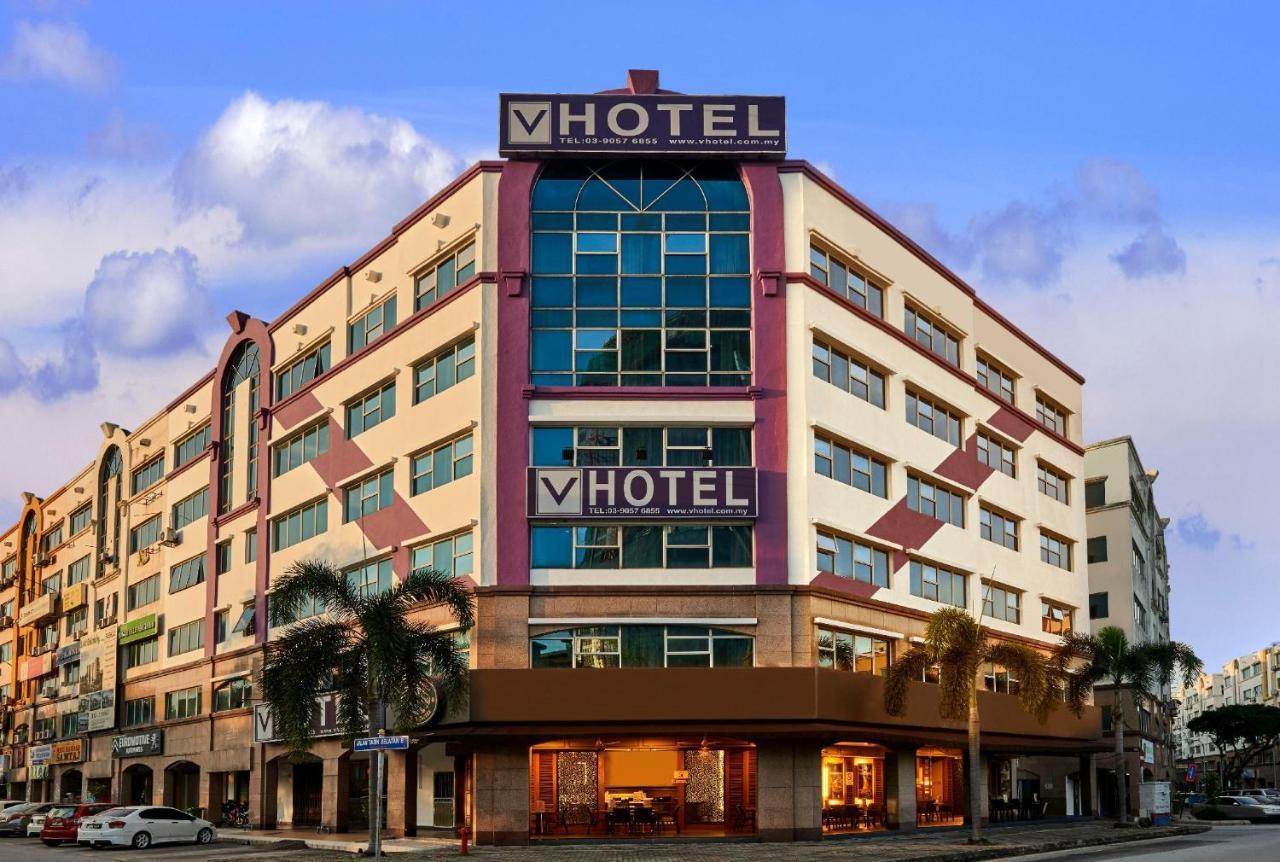 Hotel V 3*