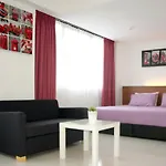 V Hotel Kuala Lumpur