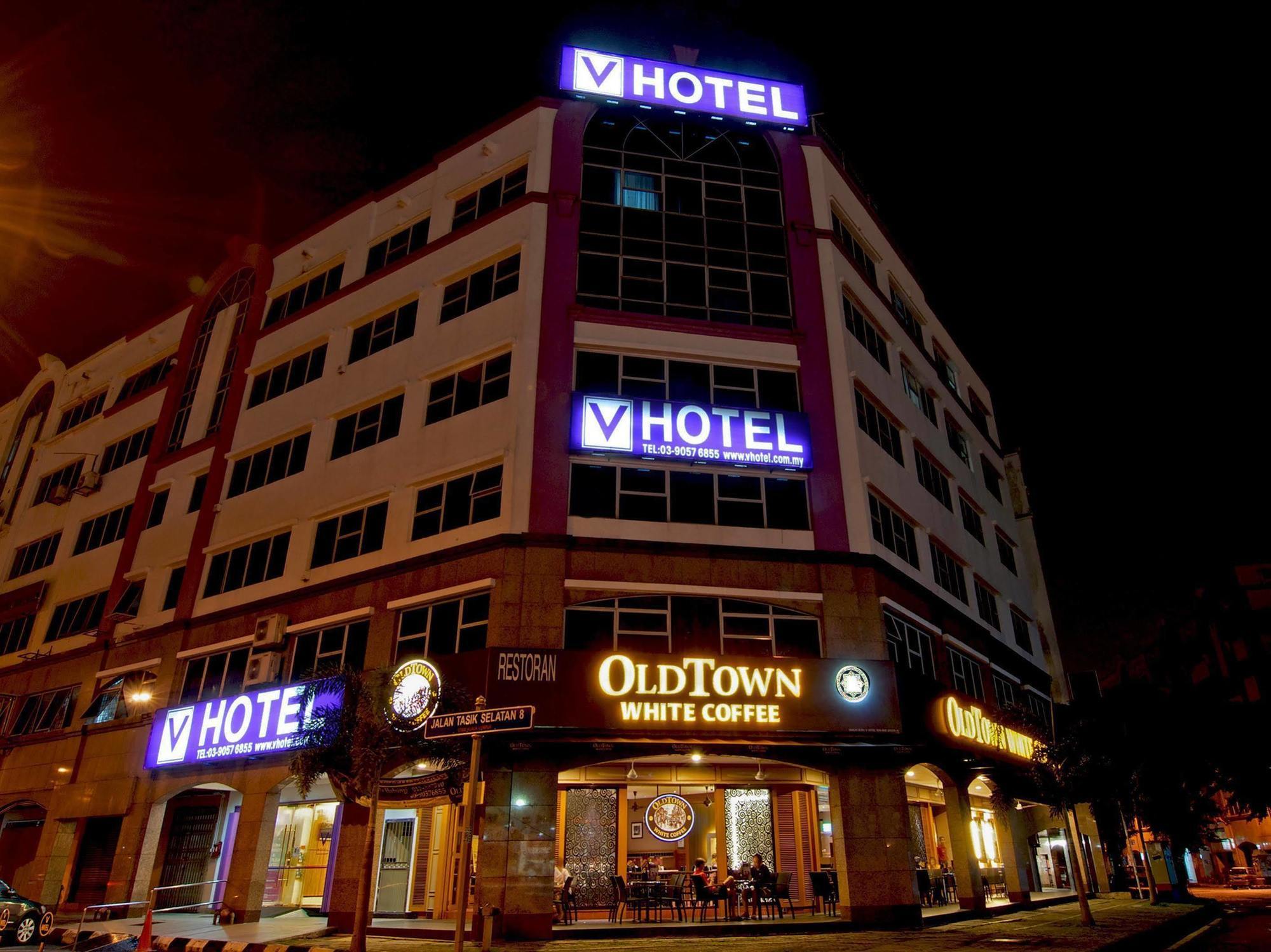 Hotel V 3*